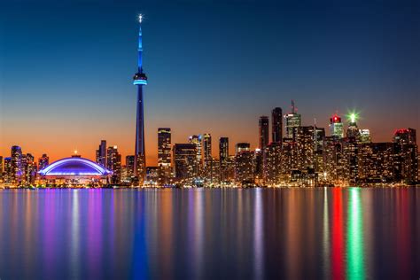 Jan 23, 2024 · Dacă vă mutați în Toronto din Canada, permisul canadian este valabil timp de 60 de zile. După această perioadă, trebuie să depuneți o cerere pentru un permis de conducere din Ontario. Dacă vă mutați în Toronto dintr-o altă țară, este posibil să vă puteți schimba permisul fără a susține un examen de conducere. 
